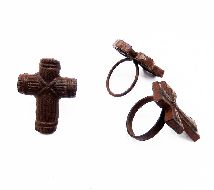 CAST IRON CROSS NAPKIN RING ST27-6054